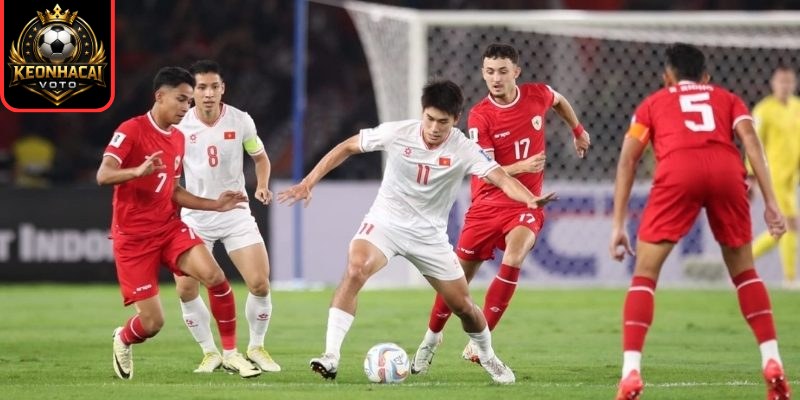 LW Trong Bóng Đá Là Gì? Nhiệm Vụ Và Phong Cách Thi Đấu 1 Khái quát theo lối chơi hiện đại LW trong bóng đá là gì?