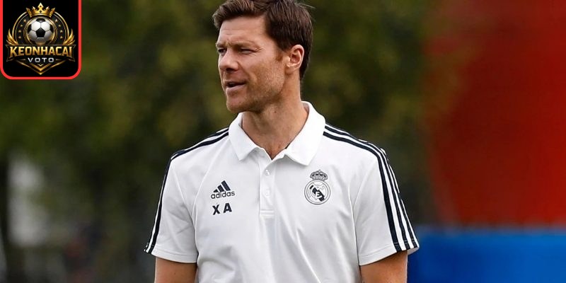 Real Madrid trảm Alonso: Lộ mâu thuẫn với Vinicius và 4 lý do đổ vỡ 2 4 lý do chiến lược khiến Real Madrid buộc phải “trảm” Alonso