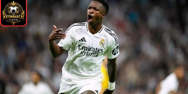Real Madrid trảm Alonso: Lộ mâu thuẫn với Vinicius và 4 lý do đổ vỡ 1 Mâu thuẫn với Vinicius – Vết nứt không thể hàn gắn